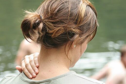 Neck pain in cervical osteochondrosis